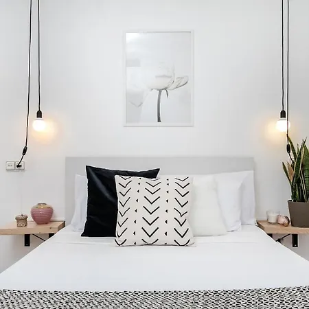Centric Apartments Paseo De Gracia Barcelona Room photo